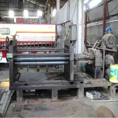 Sheet and plate straightening equipment at the PunchTech facility
